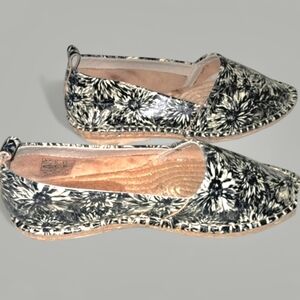 Kelsi Dagger Juniper Slip On Espadrilles Floral Printed Leather Sz 6
